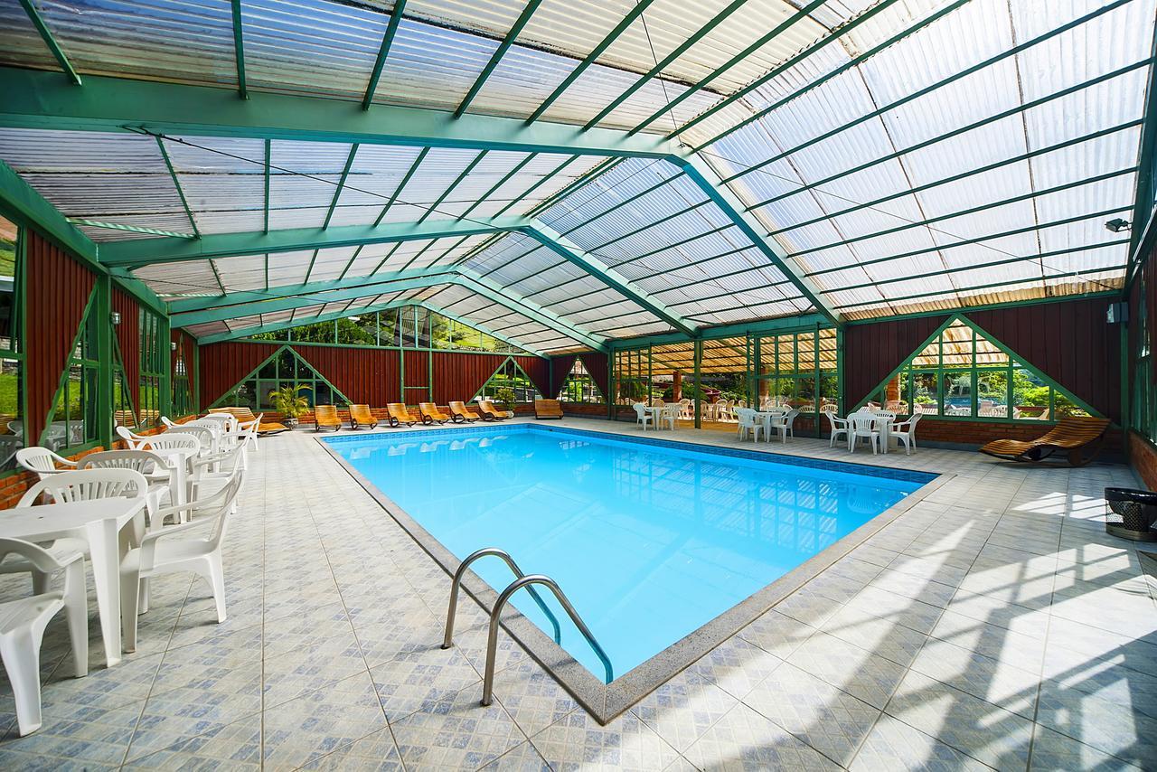 Pousada Dos Pinhos Hotel Pedra Azul  Bagian luar foto