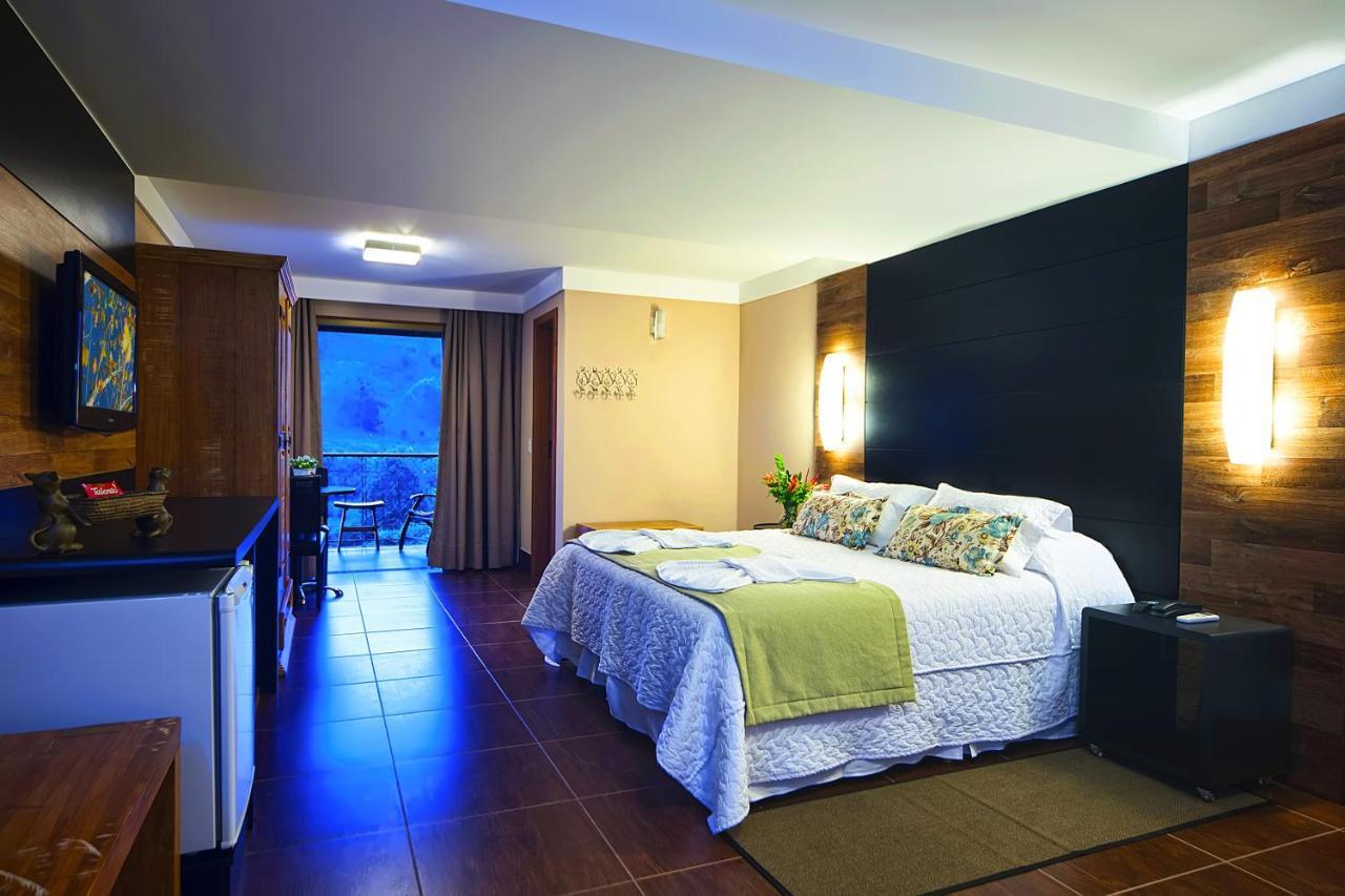 Pousada Dos Pinhos Hotel Pedra Azul  Bagian luar foto